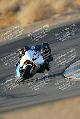 media/Oct-06-2024-Race Pace (Sun) [[d7d39ec7ad]]/1-Turn 10 (730am)/